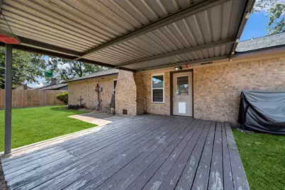 408 Foxmeadow Lane, Cleveland, TX 77327 - Photo 21