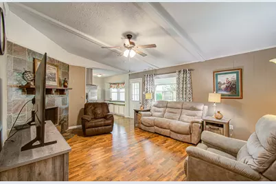 1920 Lazy Creek Lane, Pearland, TX 77581 - Photo 11