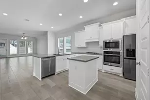 15835 Bird of Paradise Dr, Conroe, TX 77302 - Photo 11