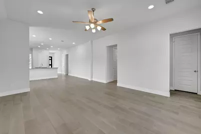 15835 Bird Of Paradise Drive, Conroe, TX 77302 - Photo 21