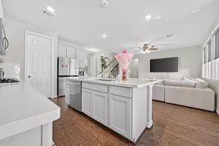17027 Bainham Forest Trl, Hockley, TX 77447 - Photo 9
