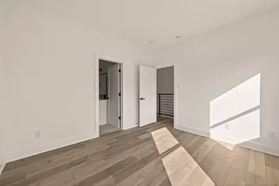 2475 Carmel Street #B, Houston, TX 77091 - Photo 9