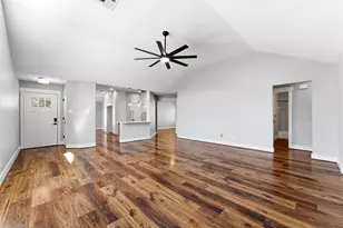 11311 Dahlia Dale Dr, Tomball, TX 77375 - Photo 5