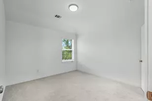 122 Canary Island Cir, Montgomery, TX 77316 - Photo 33