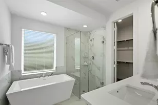 122 Canary Island Cir, Montgomery, TX 77316 - Photo 21