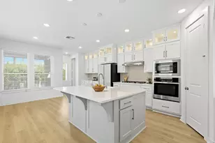 122 Canary Island Cir, Montgomery, TX 77316 - Photo 11