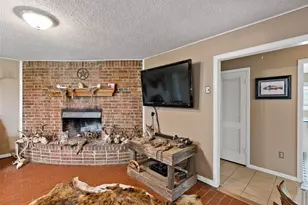 8166 Riley Rd, Bryan, TX 77808 - Photo 5