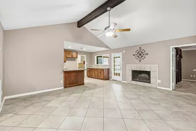 12114 Cherry Point Drive, Mont Belvieu, TX 77535 - Photo 5