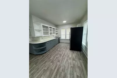 110 Barnard Street, Livingston, TX 77351 - Photo 1