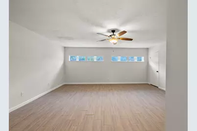 10455 Shell Rock Road, La Porte, TX 77571 - Photo 9