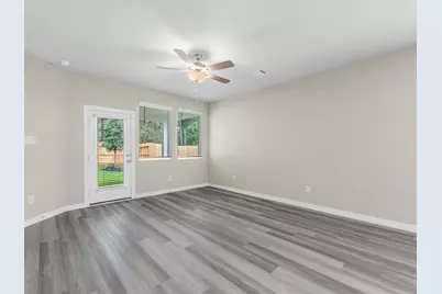 2010 W Darlington Oaks Court, Conroe, TX 77304 - Photo 5
