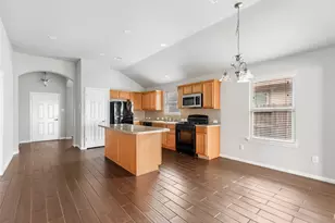 21915 Saragosa Pond Ln, Spring, TX 77379 - Photo 15