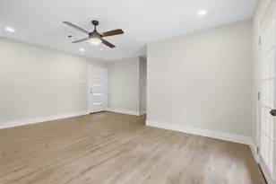 11839 Shady Meadow St, Houston, TX 77039 - Photo 5