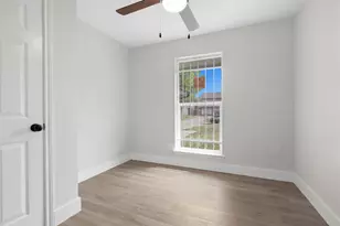 11839 Shady Meadow St, Houston, TX 77039 - Photo 15