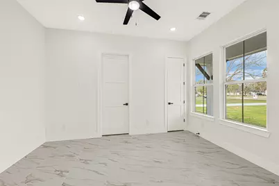 16915 Hamill Drive, Rosharon, TX 77583 - Photo 17