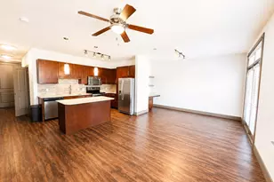 2910 Milam St St, Houston, TX 77006 - Photo 3