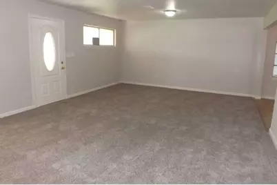 729 S 5th Street, La Porte, TX 77571 - Photo 5