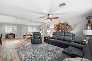 1539 Sterling Dr, Baytown, TX 77523 - Photo 7