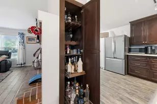 1539 Sterling Dr, Baytown, TX 77523 - Photo 13