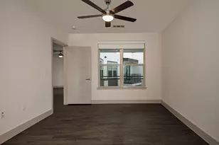 8900 Six Pines Dr, The Woodlands, TX 77380 - Photo 11