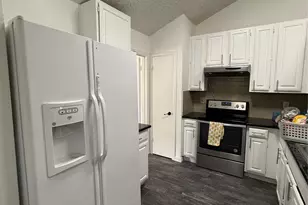 14235 Royal Hill Dr, Houston, TX 77083 - Photo 23
