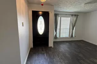14235 Royal Hill Dr, Houston, TX 77083 - Photo 9
