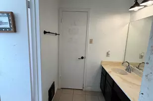 14235 Royal Hill Dr, Houston, TX 77083 - Photo 11