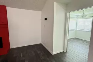 14235 Royal Hill Dr, Houston, TX 77083 - Photo 17