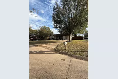 6110 Micollet Street, Houston, TX 77016 - Photo 3