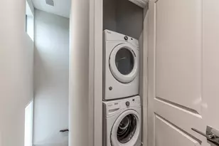 1004 California St, Houston, TX 77006 - Photo 19