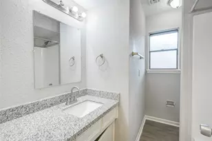 7911 Battleoak Dr, Houston, TX 77040 - Photo 15