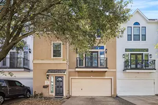 5811 Maxie St, Houston, TX 77007 - Photo 1