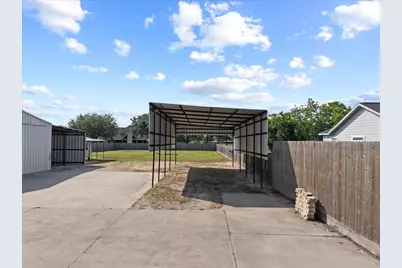 3337 Bridgette Lane, Mont Belvieu, TX 77523 - Photo 39