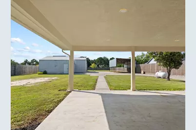 3337 Bridgette Lane, Mont Belvieu, TX 77523 - Photo 37
