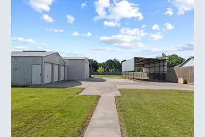 3337 Bridgette Lane, Mont Belvieu, TX 77523 - Photo 41