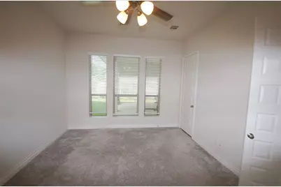 3226 Bellwick Chase Lane, Houston, TX 77365 - Photo 13