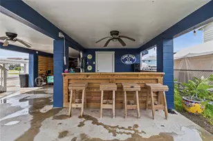 250 Barracuda St, Bayou Vista, TX 77563 - Photo 21