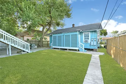 4728 Avenue R 1/2, Galveston, TX 77551 - Photo 39