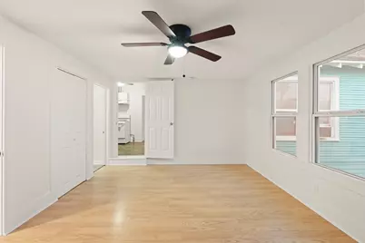 4728 Avenue R 1/2, Galveston, TX 77551 - Photo 17
