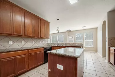 2118 Long Trail Path Court, Spring, TX 77373 - Photo 13