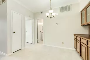 921 Marine Dr, Galveston, TX 77550 - Photo 11