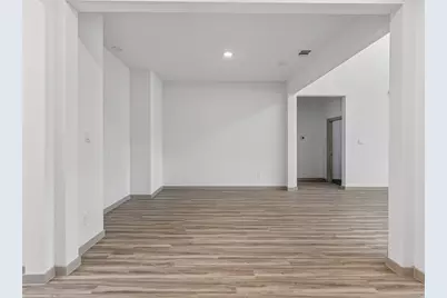 818 Kingwood Drive, League City, TX 77573 - Photo 9