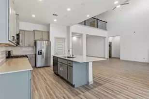 818 Kingwood Dr, League City, TX 77573 - Photo 19