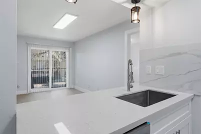 9350 Country Creek Drive #41, Houston, TX 77036 - Photo 11