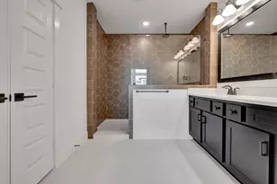 16039 Mason Run Dr, Houston, TX 77079 - Photo 25