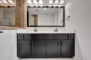 16039 Mason Run Dr, Houston, TX 77079 - Photo 27