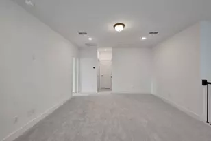 16039 Mason Run Dr, Houston, TX 77079 - Photo 33