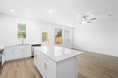 3017 Dovedale Street, Pearland, TX 77584 - Photo 9