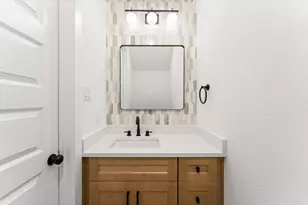7128 Avenue Q, Houston, TX 77011 - Photo 9