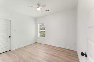 7128 Avenue Q, Houston, TX 77011 - Photo 11